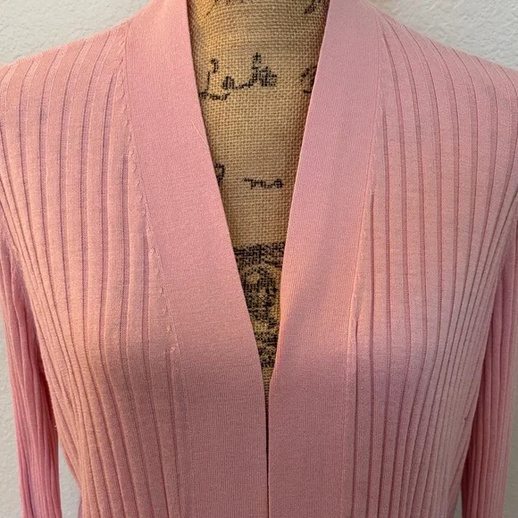 EUC LOFT Soft Pink Women's Cardigan - Picture 3 of 5